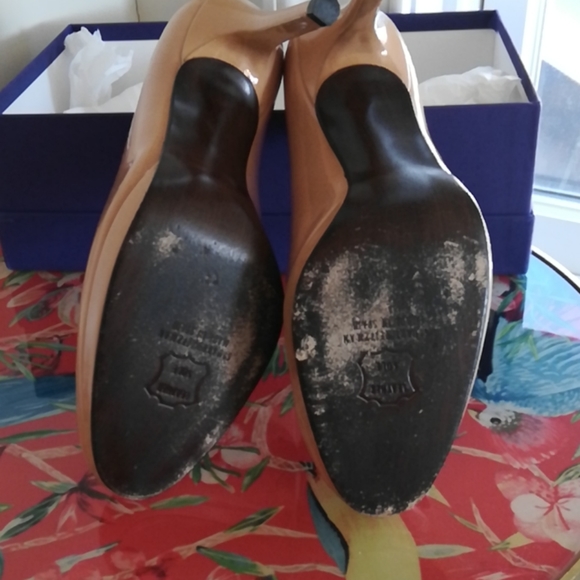 Stuart Weitzman Platswoon Cream Patent Leather - Picture 10 of 14